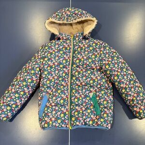 Size 9-10 Mini Boden Reversible Printed Puffer in Starboard Blue Spring Floral